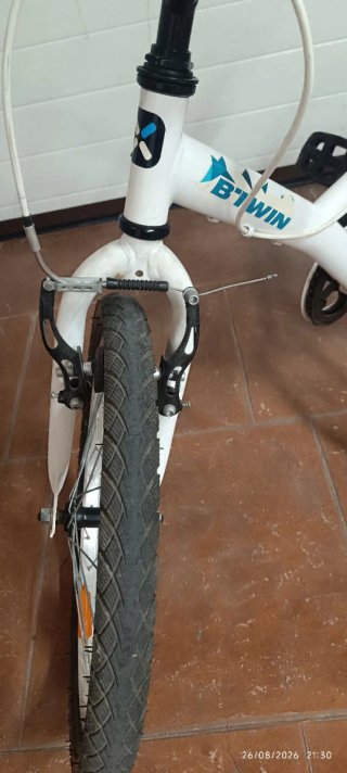 Bicicleta Infantil Decathlon 20' Blanca