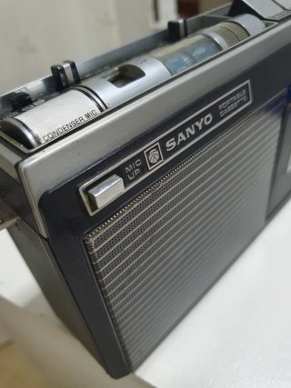 Radio Portátil Sanyo MR-4141 Cassette