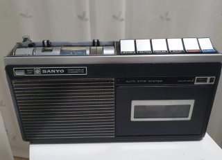 Radio Portátil Sanyo MR-4141 Cassette