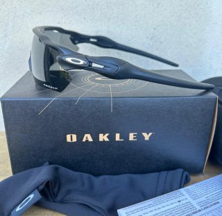 Oakley Radar EV