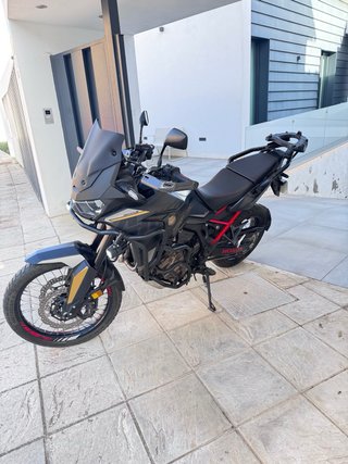 Honda Africa Twin 1100 dct 2022 - 16500 km