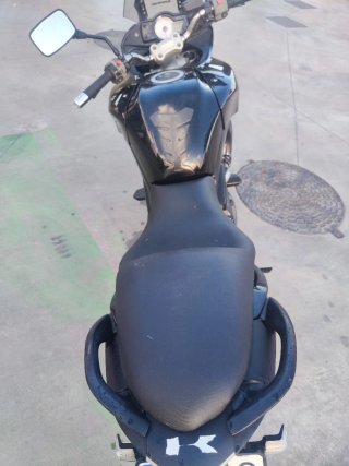 Kawasaki Versys 650 2008 Negra  limitada para A2