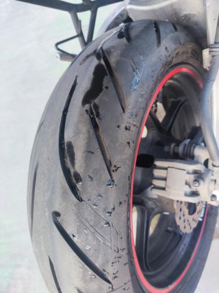 Kawasaki Versys 650 2008 Negra  limitada para A2
