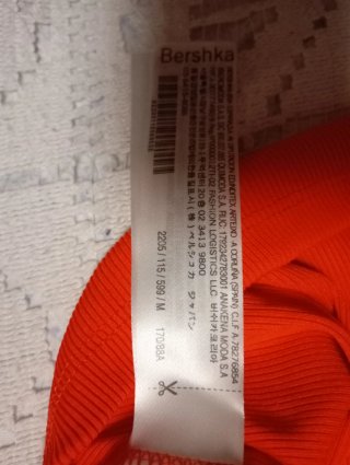 Camiseta naranja con dragones 2 en 1