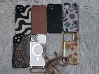 Fundas iPhone 13 / 14 Varias