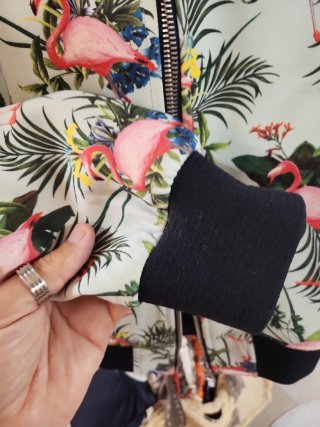 Cazadora Zara Flamencos Rosa Talla M