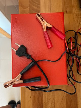 Cargador Batería ABSAAR 12V 7,5A