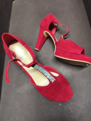 Sandalias Rojas con Brillantes