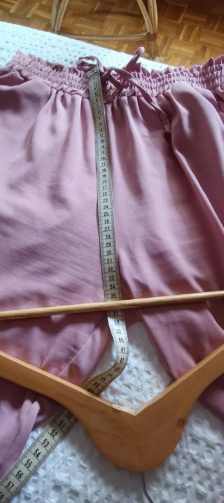 Conjunto pantalón y camisa