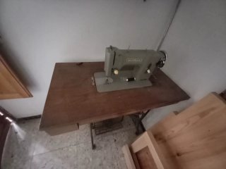 Máquina de coser Wertheim vintage