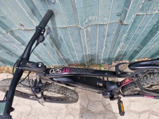 Bicicleta Decathlon Rockrider E-ST 520