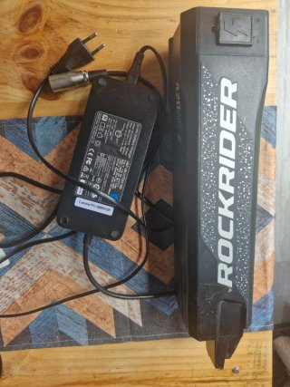 Bicicleta Decathlon Rockrider E-ST 520