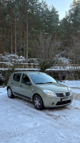 Dacia Sandero 2009