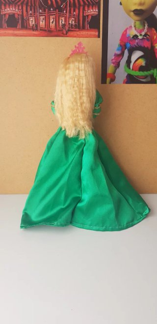Barbie con Carroza y Caballo Blanco