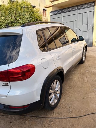Volkswagen Tiguan 2014