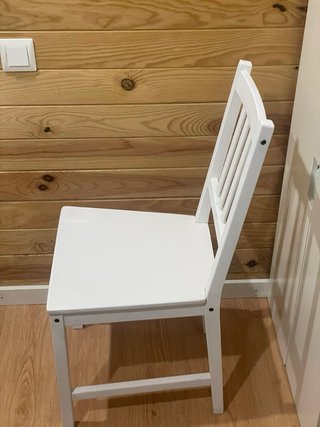 Silla IKEA PINNTORP + cojín JUSTINA como nueva