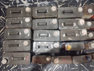 Lote 33 latas aceite antiguas