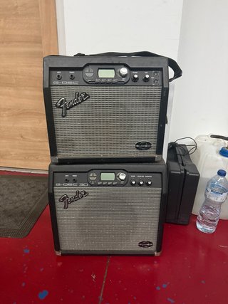 Amplificador Fender G-DEC 30 + REGALO