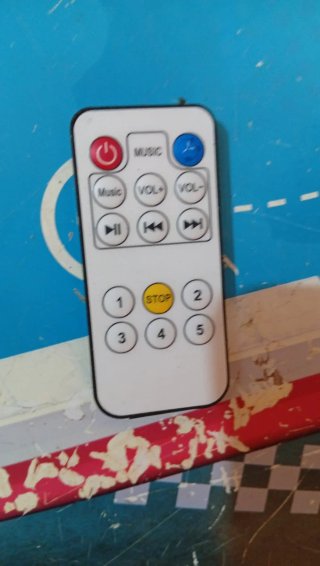 Cuna eléctrica con mando