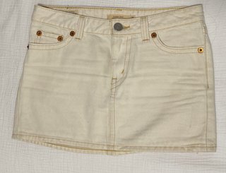 Falda vaquera Levi's beige y azul