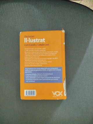 Diccionari il·lustrat llatí-català, català-llatí