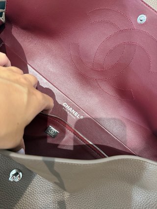 Bolso de piel Chanel Maxi 40cm