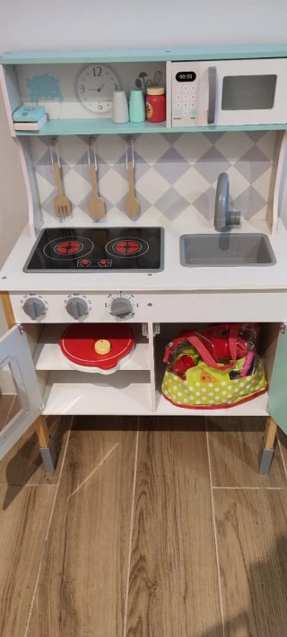 Cocinita de madera infantil – Muy buen estado