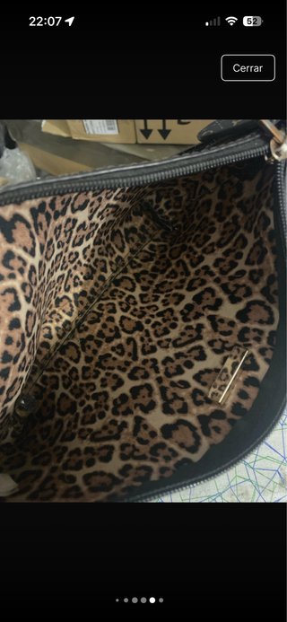 Bolso Guess estampado monograma
