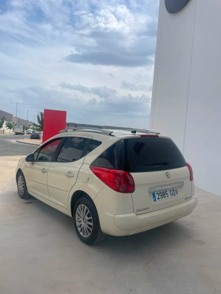 Peugeot 207 2009