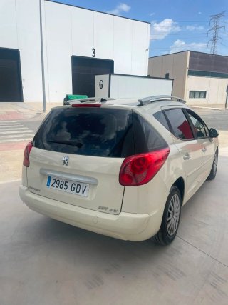 Peugeot 207 2009