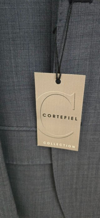 Traje azul Cortefiel