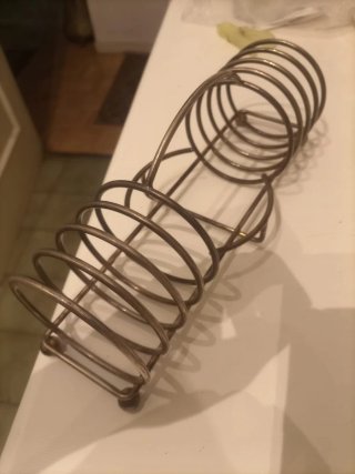 Tostador de metal plateado