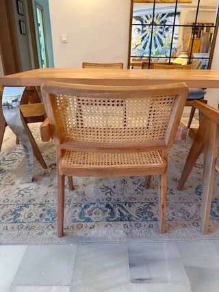 Mesa KARE madera y ratán