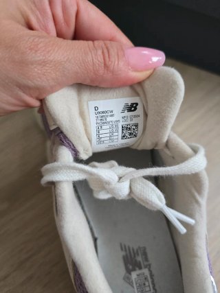 New Balance 9060 Beige/Morado