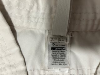 2 kimonos  Judo/Karate Talla 140 (9-10 años)