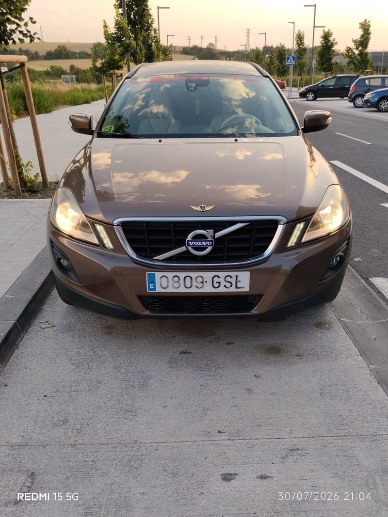 Volvo XC60 2009 - foto 1