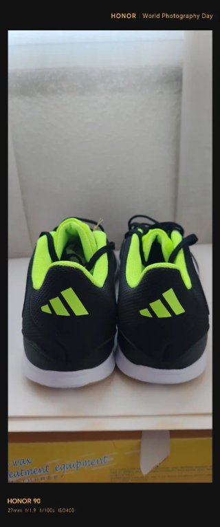 Zapatillas Adidas Negras y Verdes