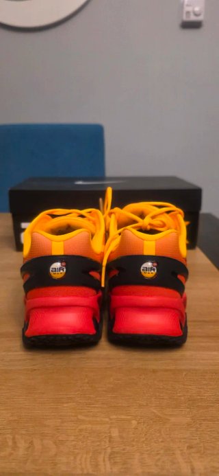 Nike Air Max Dn8 Naranja Talla 40(25 cm)Originales