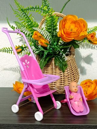 Muñeca Bebé Simba con Cochecito Rosa