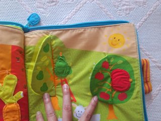 Libro de tela Jef en la granja