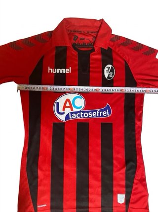Hummel SC Freiburg futbol camiseta roja y negra