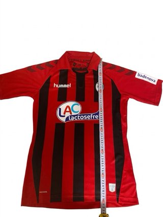 Hummel SC Freiburg futbol camiseta roja y negra