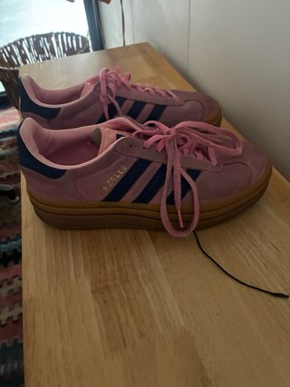 Zapatillas Adidas Gazelle rosas y azules vintage