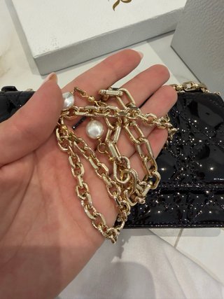 Bolso Dior charol negro