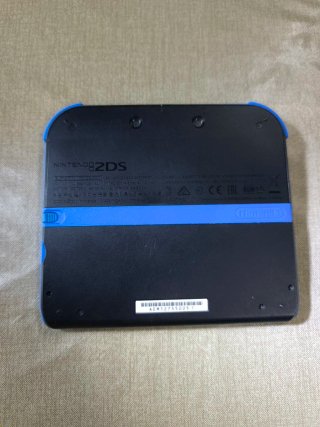 Nintendo 2DS + Juegos.