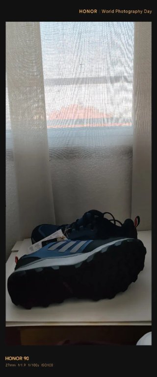 Zapatillas Adidas Negras y Azules