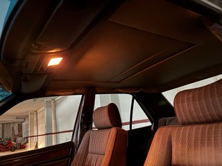 Mercedes-Benz Clase E 1990