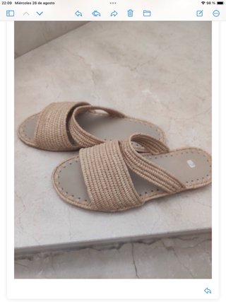 Sandalias marroquíes de rafia