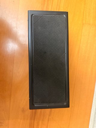 Apoya pie ajustable para guitarra