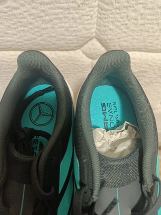 Zapatillas Adidas Feroza Mercedes AMG